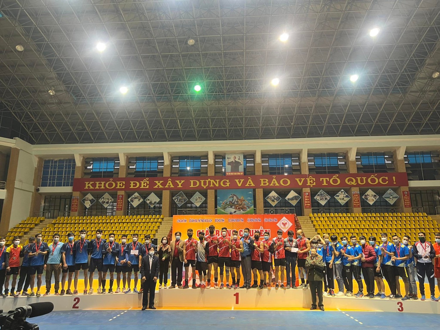 Đội tuyển hình bầu cua tôm cá
 giành giành huy chương vàng giải bóng chuyền công nông binh tỉnh Điện biên lần thứ 38 năm 2021