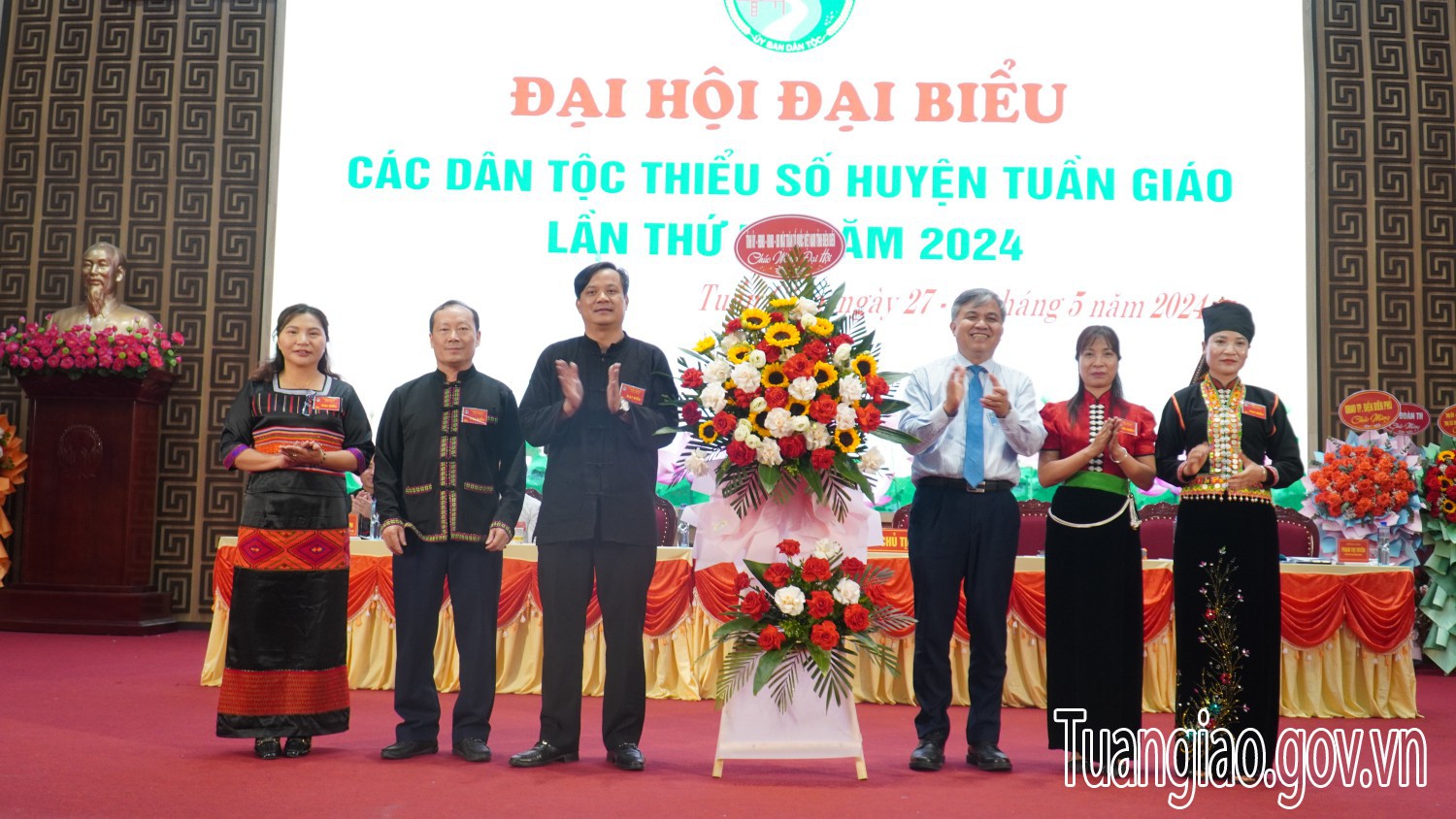 Tuần Giáo tổ chức thành công Đại hội đại biểu các dân tộc thiểu số cấp huyện lần thứ IV năm 2024