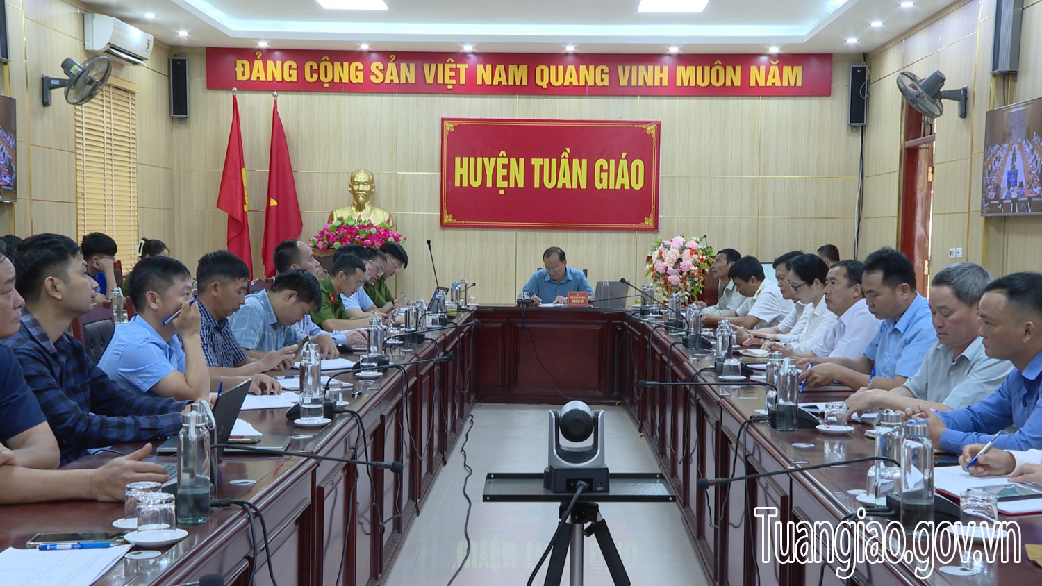 Sơ kết 1 năm thực hiện việc tháo gỡ 'điểm nghẽn'...