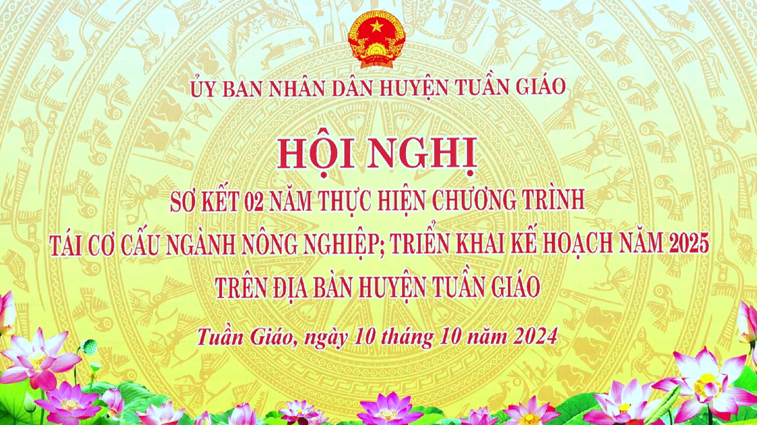 Tuần Giáo: Sơ kết 2 năm tái cơ cấu ngành nông...